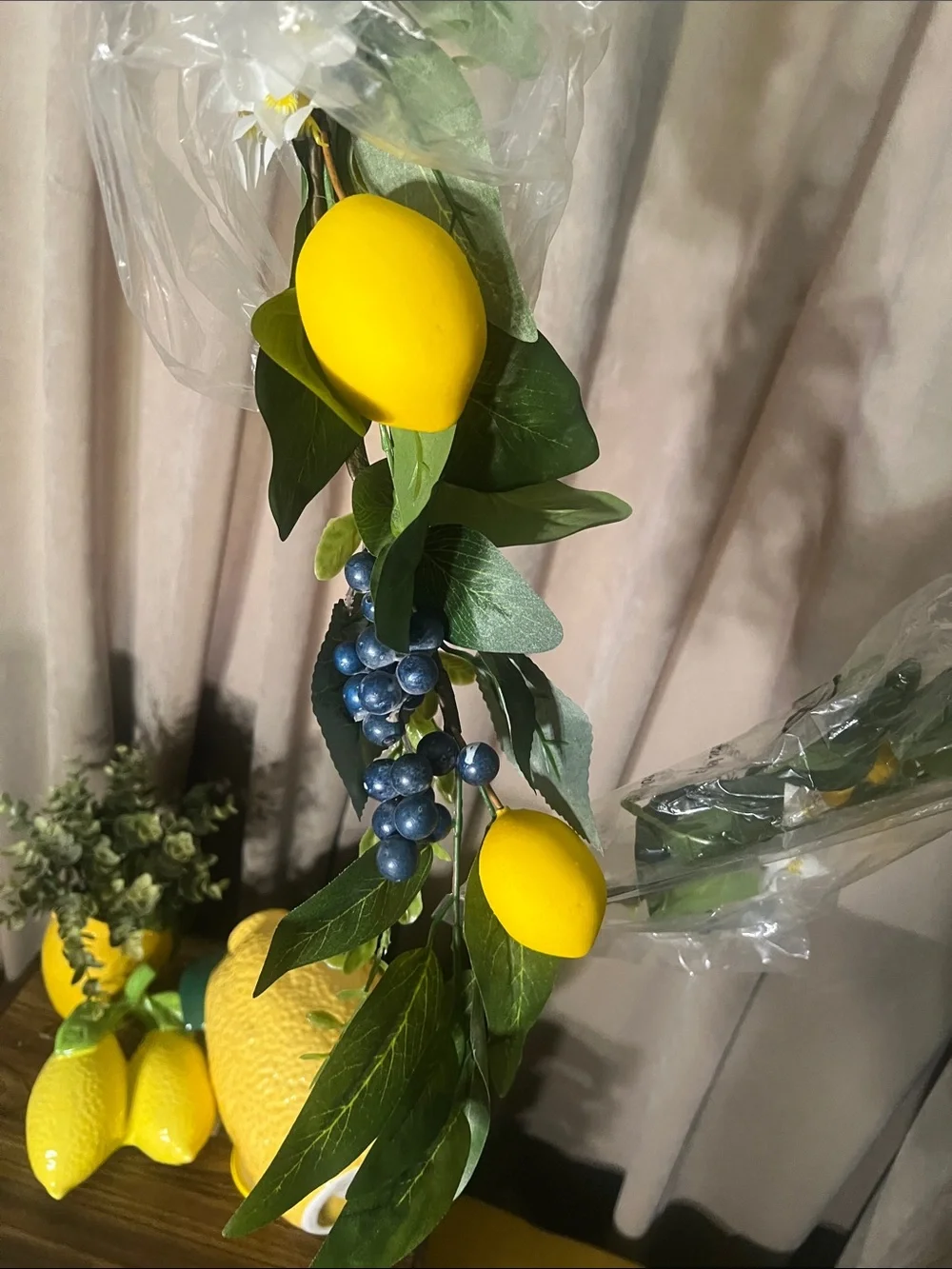 Yellow Ceramic Lemon Décor Vase and Figurine Set - Home Kitchen